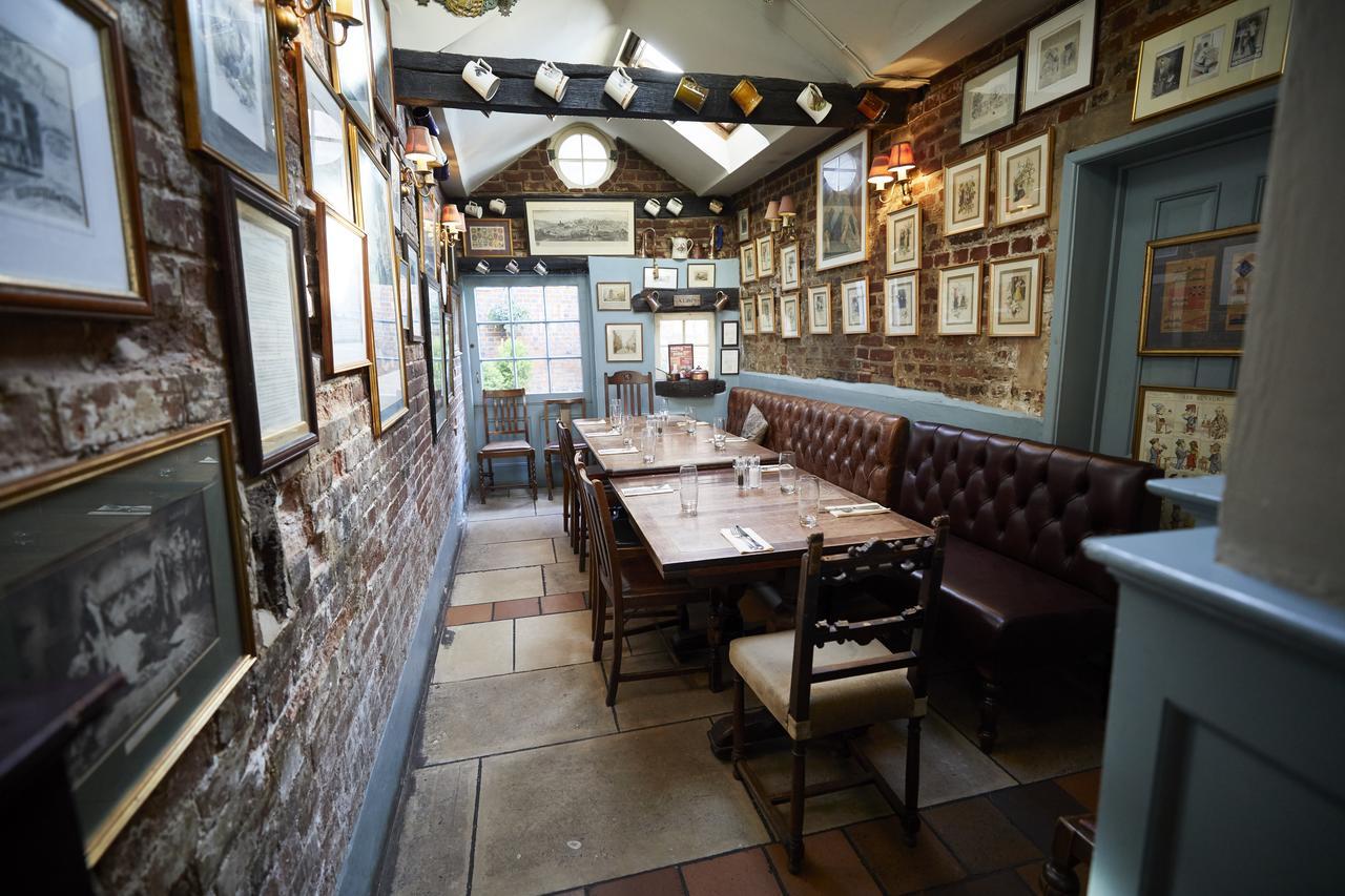 Wykeham Arms 호텔 윈체스터 외부 사진